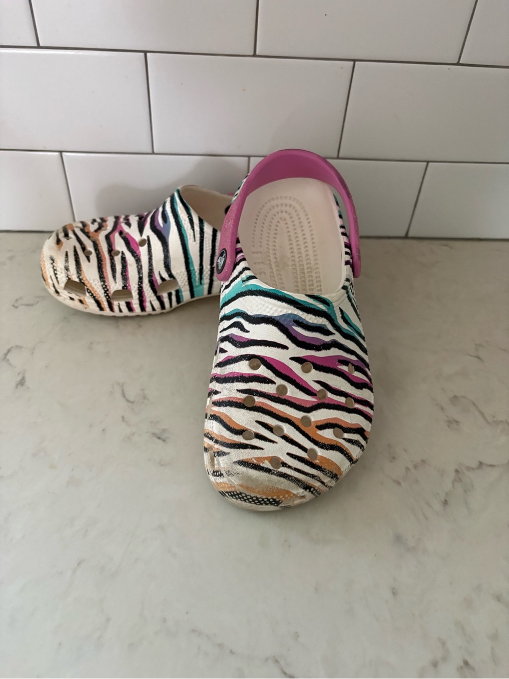 Crocs Kids J2 Zebra Clogs White Pink Multicolor Classic Slip On Shoes Sandals